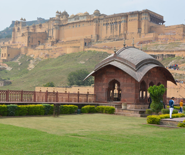 Indiatriangletours- Amber-Fort-Jaipur