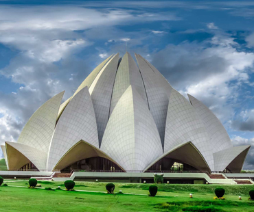 Indiatriangletours- Lotus-Temple-Delhi